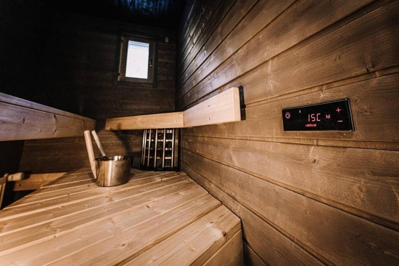 Sleepwell House Pyhaetunturi With Sauna Close To Lake Pelkosenniemi Esterno foto